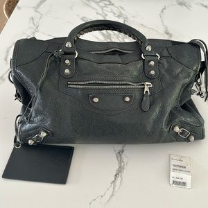 Balenciaga Bag 🤍👀
